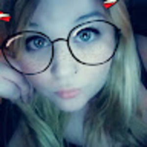 Meet your Posher, Carrie